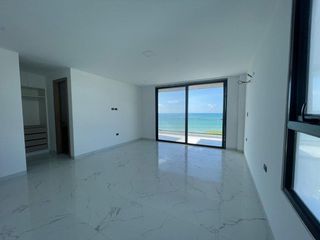 Foto 10 de casa de venta con vista al mar en Manta