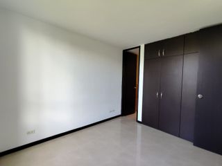 Apartamento piso 4, Valle del Lili, Sur de cali.