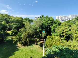 Apartamento piso 4, Valle del Lili, Sur de cali.