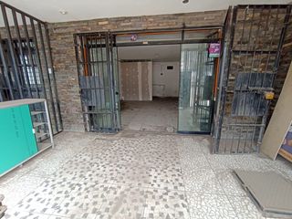 Alquiler De Local Comercial Av Santa Rosa De Lima 220 M2