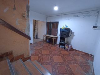 Alquiler De Local Comercial Av Santa Rosa De Lima 220 M2