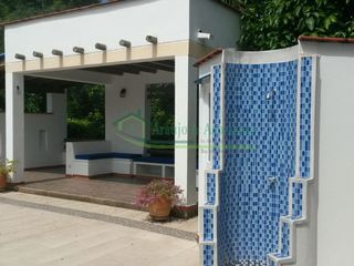 Foto 11 de VENDEMOS HERMOSA CASA CON PISCINA PRIVADA