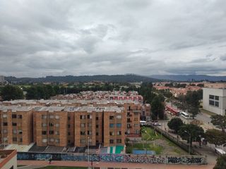 APARTAMENTO EN VENTA FRENTE AL CC SANTAFE 3 HABITACIONES 2 BALCONES, COMO NUEVO EXCELENTE UBICACION