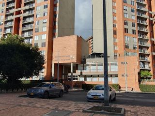 VENTA APARTAMENTO EN ALAMEDA DE LA 170 CON VISTA ESPECTACULAR PISO ALTO 3 HABITACIONES