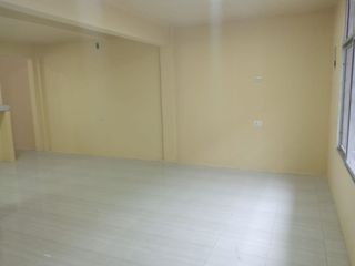 Foto 3 de Venta de Casa en Mapasingue en el sector de la empresa Santa Priscila, Ubicada en la ciudadela Colinas del Hipódromo