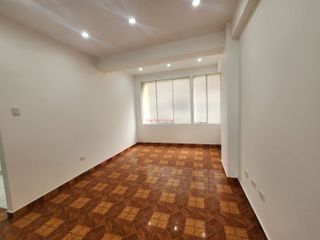 Alquiler Apartamento Centro De Lima S/ 1,700