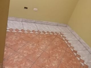 ¡Venta De Casa De 3 Pisos Más Azotea En San Juan De Lurigancho!