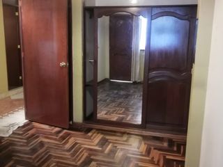 ¡Venta De Casa De 3 Pisos Más Azotea En San Juan De Lurigancho!