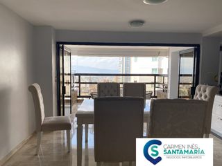 Apartamento en venta en Altos de cabecera. COD 12875