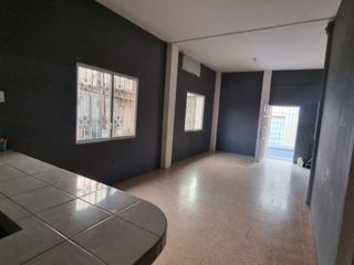 Departamento en Alquiler en la Prosperina, Planta Baja, 3 Habitaciones, 1 Baño, Norte de Guayaquil.