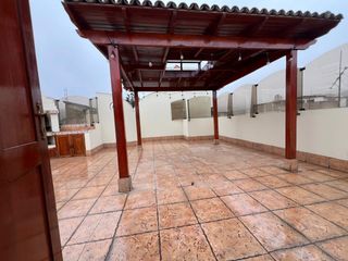 Vendo Lindo Departamento Con Terraza Mas Estacionamiento En La Molina