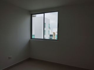 Apartamento en arriendo en Riomar.