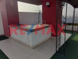 Se Vende Departamento Dúplex Con Balcón En San Miguel - Con Cochera