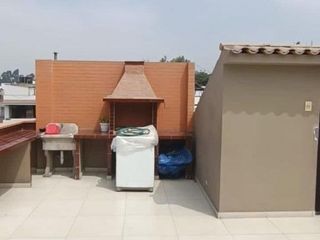 Vendo Lindo Departamentos Tercero Y Cuarto Piso Dos Por Uno + Terraza Frente A Parque En La Molina