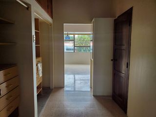 Foto 15 de Casa de alquiler en Los Ceibos, 5 dormitorios, Conjunto Cerrado.