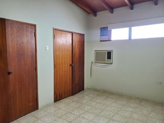 Foto 22 de Casa de alquiler en Los Ceibos, 5 dormitorios, Conjunto Cerrado.