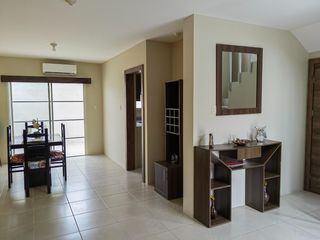 Foto 2 de Venta de casas en la la Urbanización La Martina, 3 dormitorios, a crédito.