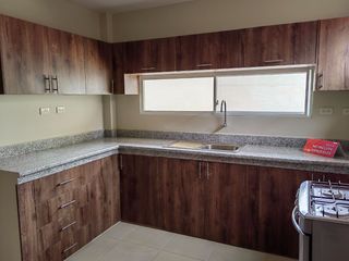 Foto 7 de Venta de casas en la la Urbanización La Martina, 3 dormitorios, a crédito.