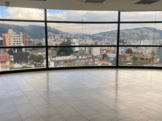 Arriendo, Oficinas, 250 m², Vista Panorámica, Av 12 de Octubre