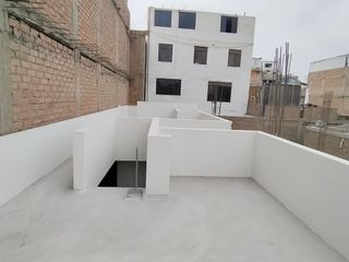 Foto 8 de CASA REMODELADA DE 2 PISOS + AZOTEA