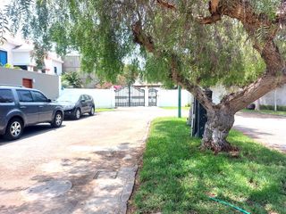 Foto 2 de VENDO AT. 1008 m2, URB GOLF LOS INCAS EXCLUSIVA ZONA DE SURCO, CON PRECIOSO JARDÍN DE 800 m2