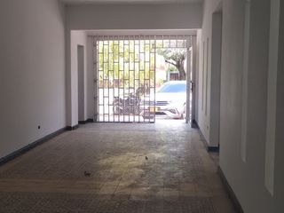 Foto 2 de Casa comercial en arriendo en Bellavista.