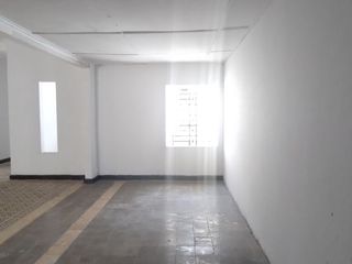 Casa comercial en arriendo en Bellavista.