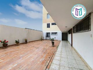 DEPARTAMENTE AMPLIO EN VENTA EN EL CENTRO DE TACNA