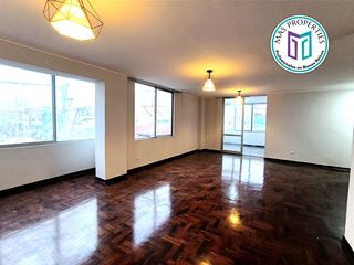 DEPARTAMENTE AMPLIO EN VENTA EN EL CENTRO DE TACNA