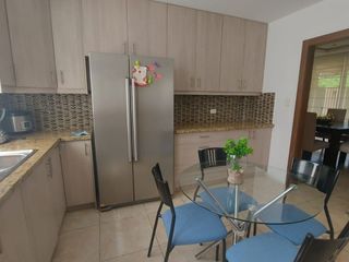 Foto 10 de Via a la Costa, Renta de linda casa 4 dormitorios amoblada