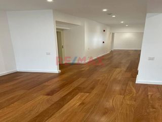 Bajó De Precio!!! - Exclusivo Departamento Estreno En San Isidro - Entrega Inmediata