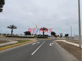 Vendo Terreno Urbano Al Costado De Parque Urb. La Alameda Lima Sur, Iii Etapa, En Chilca, Cañete