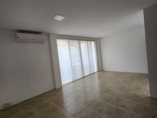 Foto 2 de Via la Costa, Alquilo Casa de Opurtunidad
