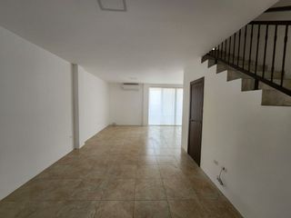 Foto 3 de Via la Costa, Alquilo Casa de Opurtunidad