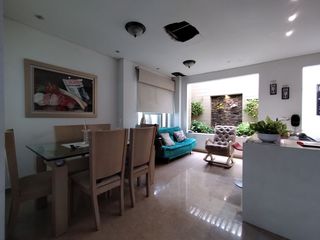 Apartamento en arriendo en Villa Campestre.