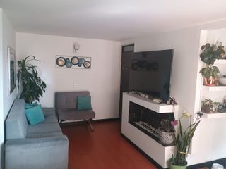Apartamento en venta remodelado en conjunto ClubHouse en Hayuelos