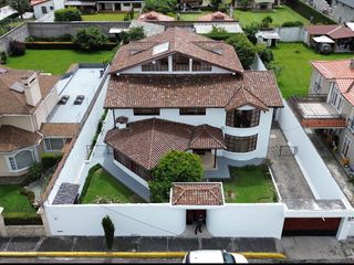 Foto 3 de Venta Casa Los Chillos 650 m² Urbanización San José del Valle