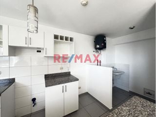 ¡Vendo Lindo Departamento Frente A Parque En La Mejor Zona De Santa Catalina!