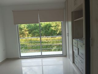 Se arrienda hermosa casa en el Condominio Aqqua de la ciudad de Girardot.