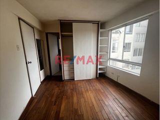 ¡Vendo Lindo Departamento Ubicado En Av. Sergio Bernales, Surquillo!