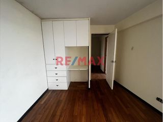 ¡Vendo Lindo Departamento Ubicado En Av. Sergio Bernales, Surquillo!