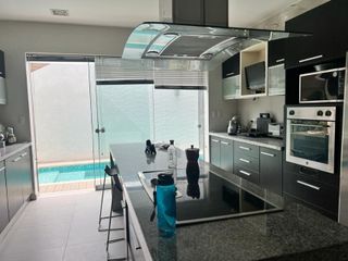 Vendo linda casa moderna en Acapulco Sol de La Molina