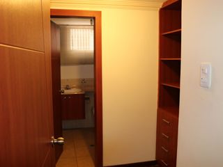 Foto 5 de Amplio y moderno apartamento, con excelentes acabados