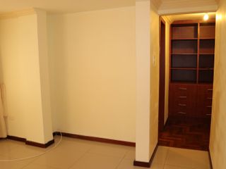 Amplio y moderno apartamento, con excelentes acabados