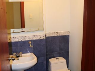 Amplio y moderno apartamento, con excelentes acabados