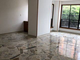 Foto 6 de SE VENDE APARTAMENTO