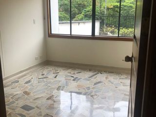 Foto 7 de SE VENDE APARTAMENTO