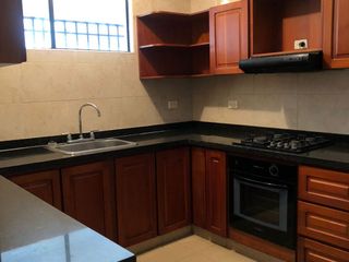 Foto 11 de SE VENDE APARTAMENTO