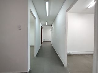 Oficina en arriendo en Alto Prado.