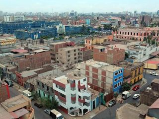 Departamento Triplex Con Terraza - Ubicado Estratégicamente